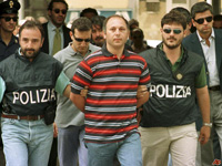 012ColaboradordeJusticiaGaspareSpatuzzaFotoReporternuovoIt