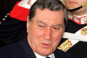 05NicolamancinofueayudadoporGiorgioNapolitanoEmolCom