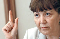 06MonicaMacoveimagistradarumanaFotoEsiwebOrg